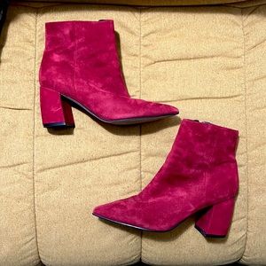 Marc Fisher Retire Red Suede Pointed Toe Booties 
 Size 7.5M